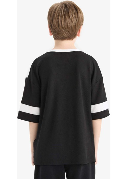 Erkek Çocuk Oversize Geniş Kalıp Bisiklet Yaka Renk Bloklu Baskılı Kısa Kollu Tişört F2414A825HS