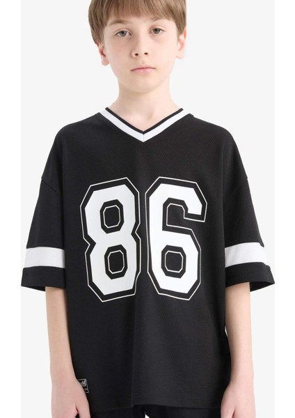 Erkek Çocuk Oversize Geniş Kalıp V Yaka Baskılı Kısa Kollu Tişört F2412A825HS