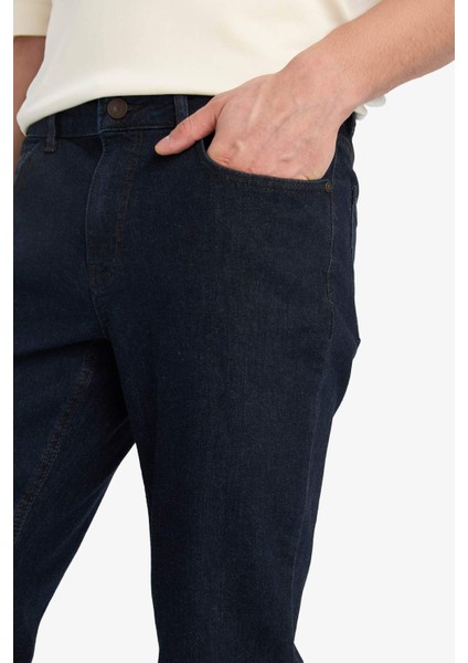 Pedro Slim Fit Dar Kalıp Normal Bel Dar Paça Jean Pantolon E8853AX25SP
