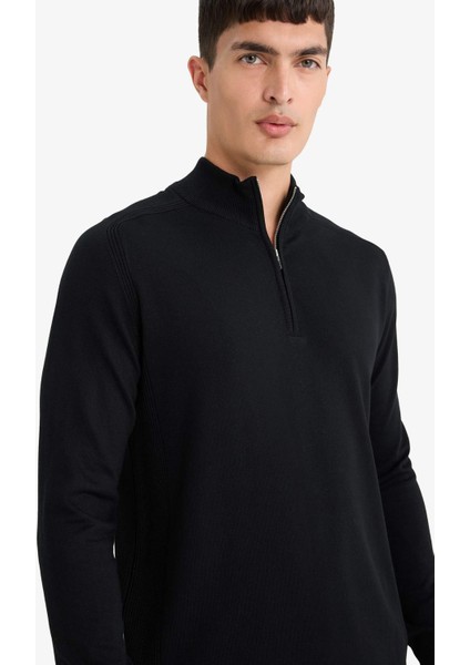 Standart Fit Dik Yaka Yarım Fermuarlı Triko Kazak D0624AX25AU