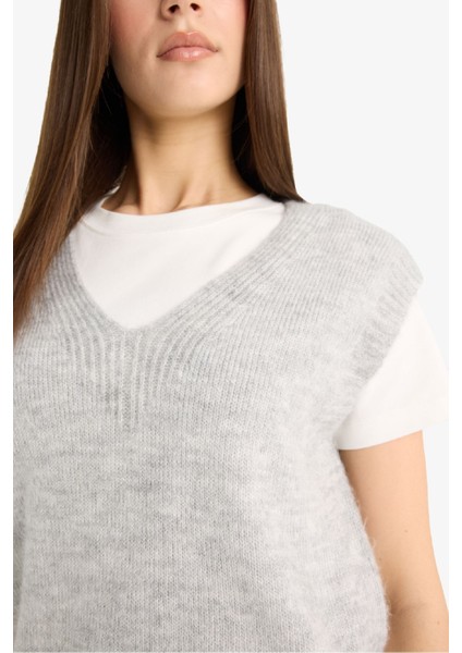 Regular Fit V Yaka Basic Düz Triko Süveter F4635AX25SM