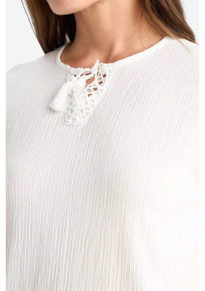 Bağcıklı Yaka Bürümcük Kısa Kollu Tişört F2767AX25SM