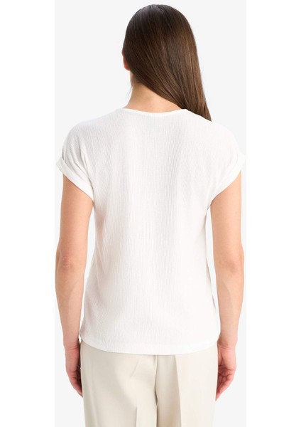 Bağcıklı Yaka Bürümcük Kısa Kollu Tişört F2767AX25SM