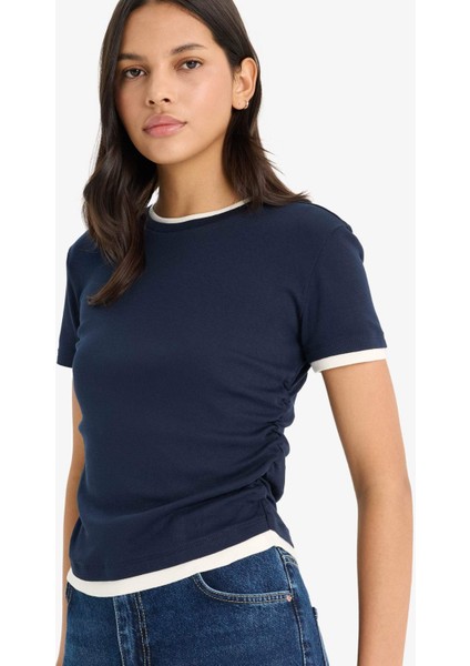 Slim Fit Dar Kesim Bisiklet Yaka Ribana Kısa Kollu Tişört F3504AX25SM