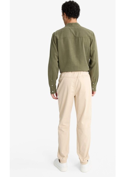 Jogger Fit Beli Bağcıklı Üç Cepli Pantolon F4680AX25AU