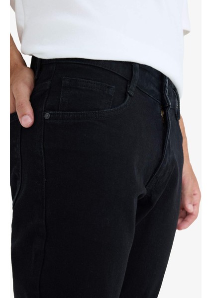 Pedro Slim Fit Dar Kalıp Normal Bel Dar Paça Jean Pantolon E1928AX25AU