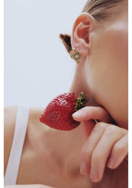 Reis x DeFacto 14 Ayar Altın Kaplama Mosaic Green Kadın 2'li Zümrüt Yeşili Taşlı Gold Küpe F4004AXNS