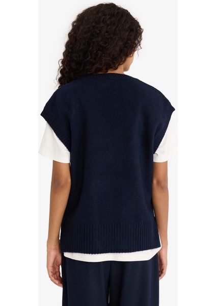 Regular Fit V Yaka Triko Süveter F2901AX25AU