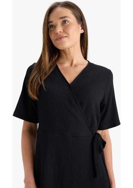 Regular Fit V Yaka Kruvaze Kapama Kısa Kollu Midi Siyah Yazlık Elbise F3913AX25HS