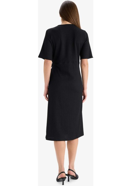 Regular Fit V Yaka Kruvaze Kapama Kısa Kollu Midi Siyah Yazlık Elbise F3913AX25HS