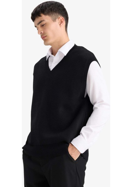 Standart Fit V Yaka Triko Süveter F4999AX25AU