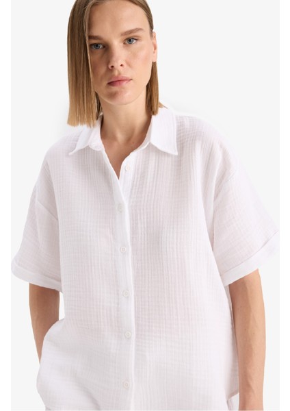 Regular Fit Müslin Kısa Kollu Beyaz Gömlek F0884AX25SM