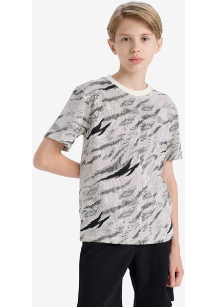 Erkek Çocuk Bisiklet Yaka Desenli Kısa Kollu Tişört F3770A825AU