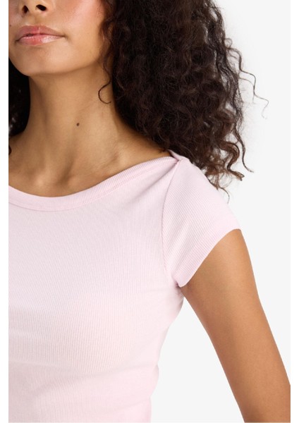 Slim Fit Dar Kesim Kayık Yaka Fitilli Kaşkorse Kısa Kollu Tişört