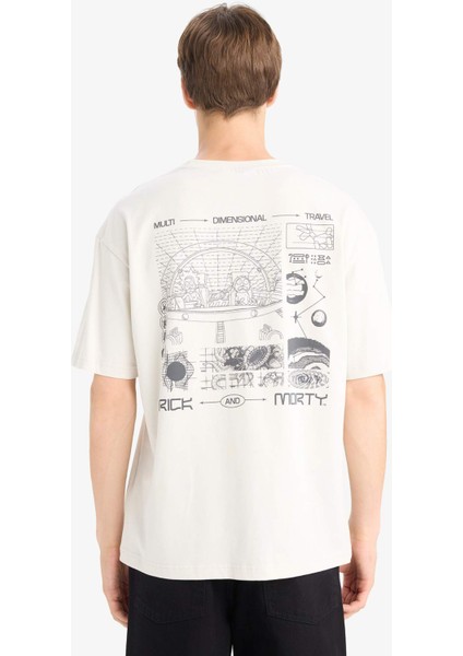 %100 Pamuk Rick and Morty Boxy Fit Bisiklet Yaka Sırt Baskılı Kısa Kollu Tişört E9307AX25AU