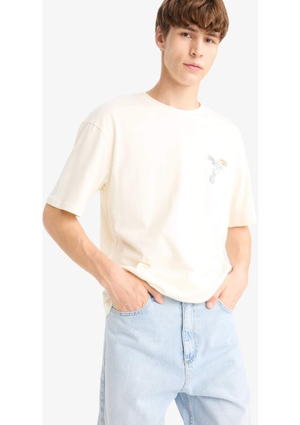 %100 Pamuk Looney Tunes Boxy Fit Rahat Kesim Bisiklet Yaka Sırt Baskılı Kısa Kollu Tişört E9311AX25AU