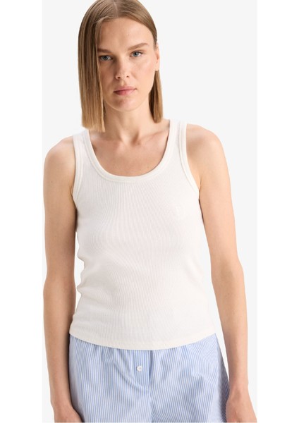 Regular Fit Yuvarlak Yaka Kolsuz Ribana Pijama Üstü-Fall in Love F0110AX25SM