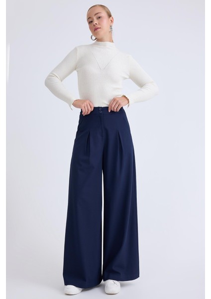 Iki Düğme Beli Lastikli Pileli Pantolon