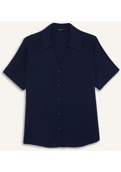 Regular Fit Kaçık Yaka Krinkıl Viskon Kısa Kollu Gömlek F5835AX25SM