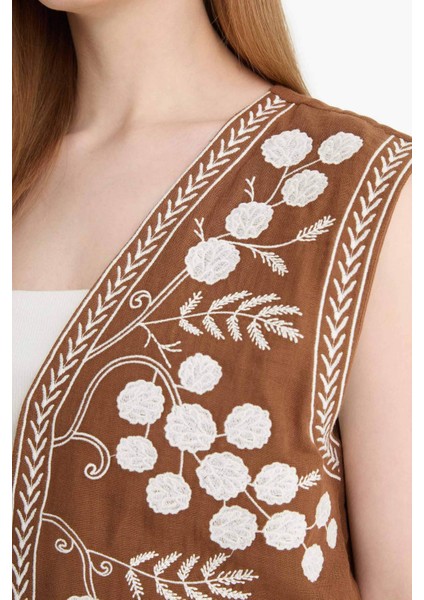 V Yaka Desenli Müslin Yelek D4392AX25SM