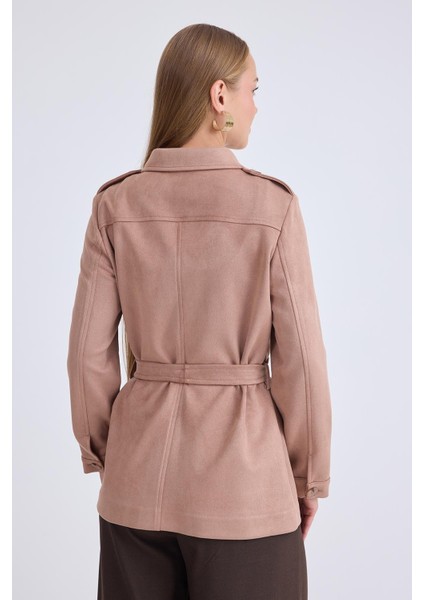 Beli Kuşaklı Düğmeli Süet Ceket fırsatları