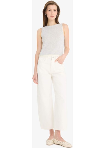 Slim Fit Dar Kesim Bisiklet Yaka Basic Düz Ribana Atlet F5581AX25SM