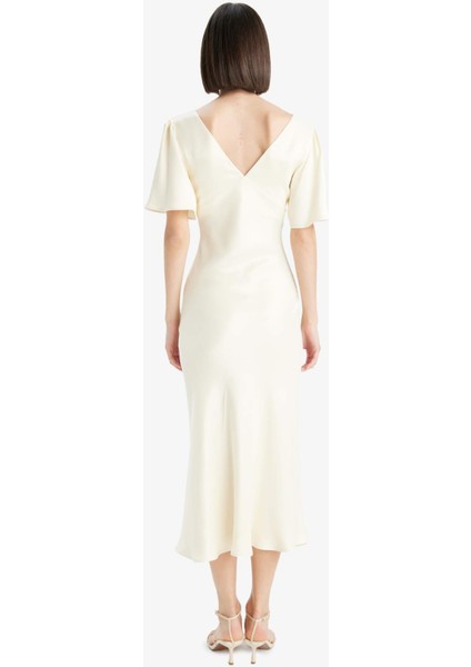 V Yaka Saten Kısa Kollu Midi Elbise F6036AX25SM