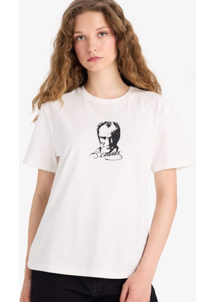 Regular Fit Bisiklet Yaka Atatürk Baskılı Kısa Kollu Tişört F6032AX25SM