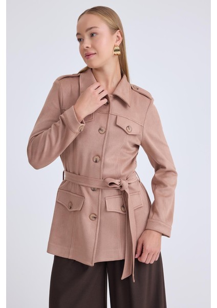 Beli Kuşaklı Düğmeli Süet Ceket