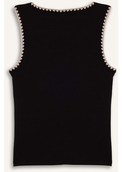 Slim Fit Dar Kesim Yuvarlak Yaka Ribana Atlet F6276AX25SM