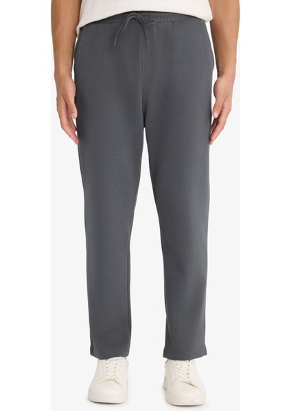 Regular Fit Beli Bağcıklı Düz Paça Cepli Eşofman Altı