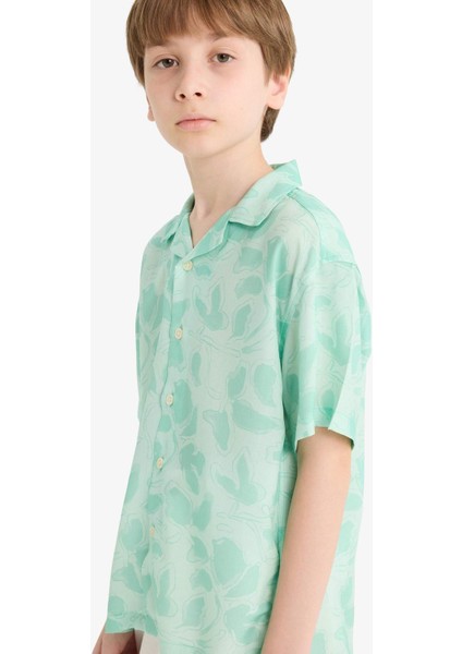Erkek Çocuk Oversize Geniş Kalıp Polo Yaka Desenli Viskon Kısa Kollu Gömlek F5672A825HS