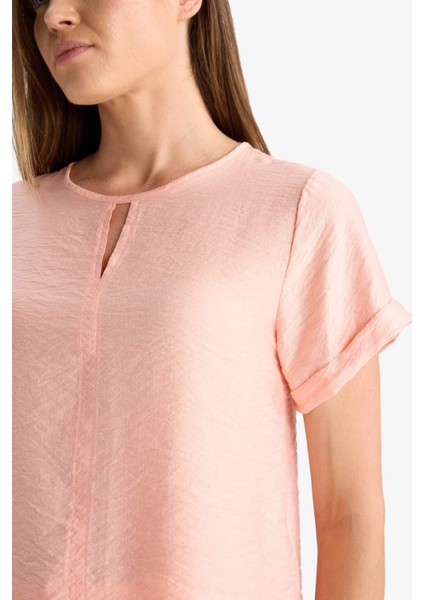 Regular Fit Yuvarlak Yaka Kısa Kollu Bluz C8831AX25SM