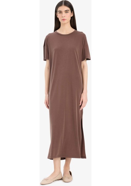 Bisiklet Yaka Yırtmaçlı Modal Kısa Kollu Midi Yazlık Elbise F6500AX25SM