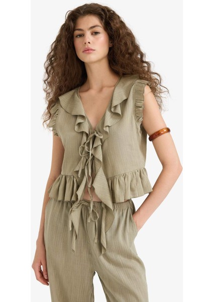 Regular Fit Dokulu Fırfırlı Kolsuz Bluz F4628AX25HS