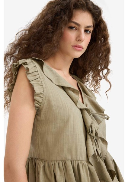 Regular Fit Dokulu Fırfırlı Kolsuz Bluz F4628AX25HS