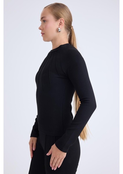 Önü Dikişli Uzun Kol Bluz fiyatları