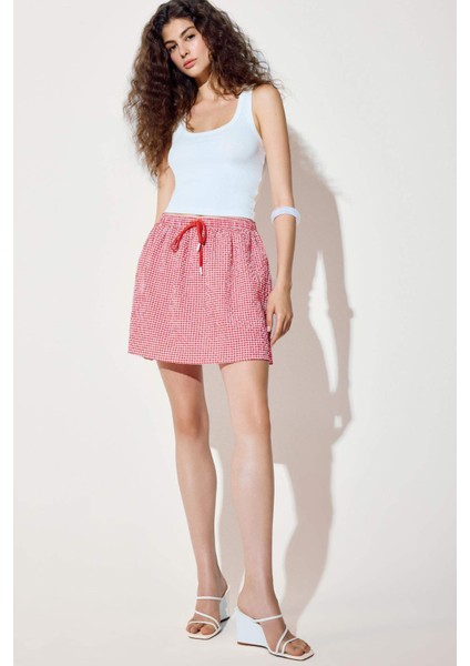 A Kesim Kareli Normal Bel Gofre Dokulu Mini Etek F7155AX25SM