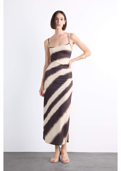 Fitted Vücudu Saran Desenli Yırtmaçlı Askılı Maxi Elbise F7469AX25SM