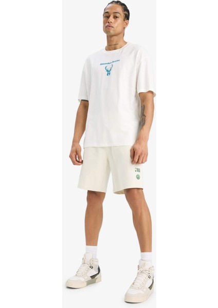 Fit NBA Milwaukee Bucks Oversize Geniş Kalıp Bisiklet Yaka Sırt Baskılı Kısa Kollu Tişört Z4666AZ25SM