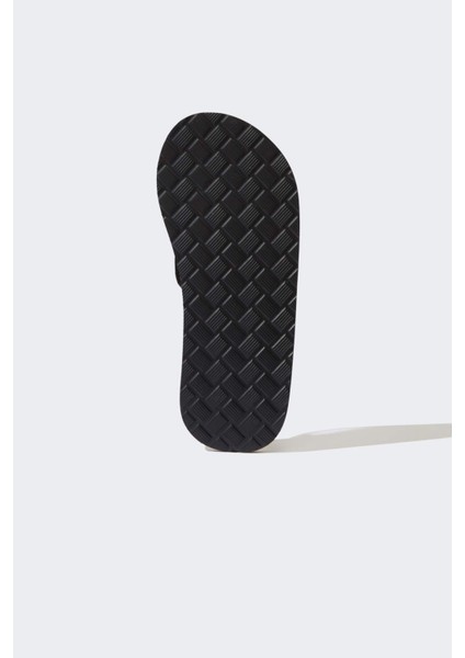 Kadın Düz Taban Parmak Arası Terlik F7558AX25HS