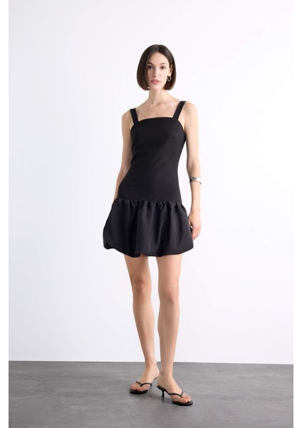 Fitted Vücudu Saran Askılı Mini Siyah Elbise F7457AX25HS