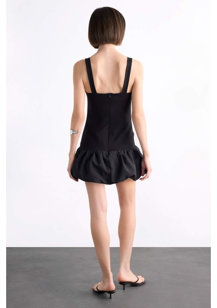 Fitted Vücudu Saran Askılı Mini Siyah Elbise F7457AX25HS