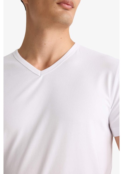 Slim Fit Dar Kesim V Yaka Üst L4884AZ25AU