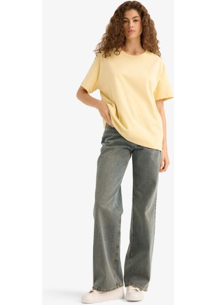 Oversize Geniş Kalıp Bisiklet Yaka Basic Düz Kısa Kollu Tişört E4935AX25AU