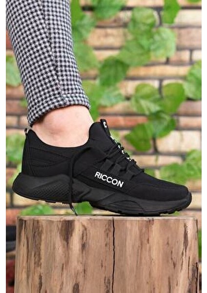Unisex Siyah Sneaker Kaymayan Taban ile Konforlu Kullanım 37 Numara