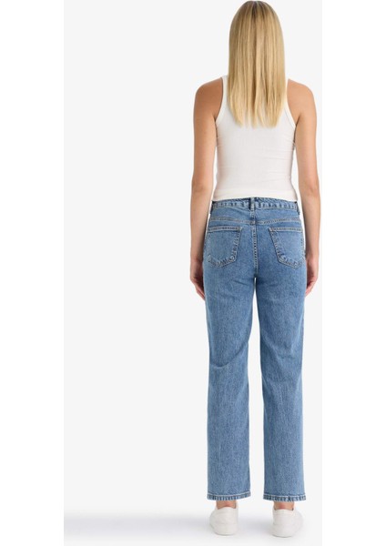 Comfort Straight Yüksek Bel Bilek Boy Jean Yıkamalı Pantolon D8155AX25AU