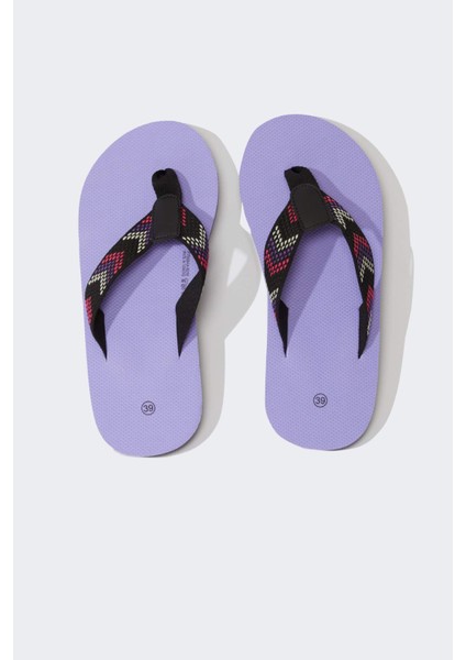 Kadın Düz Taban Parmak Arası Terlik F7558AX25HS