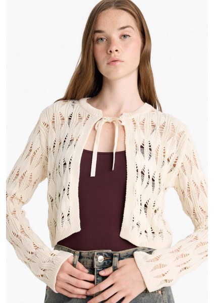 Slim Fit Dar Kesim Önden Bağlamalı Kroşe Hırka F8219AX25AU