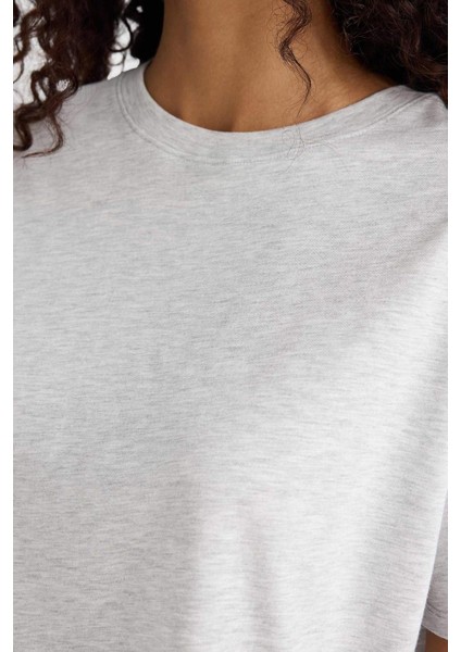 Regular Fit Bisiklet Yaka Basic Düz Penye Kısa Kollu Tişört W9584AZ25AU